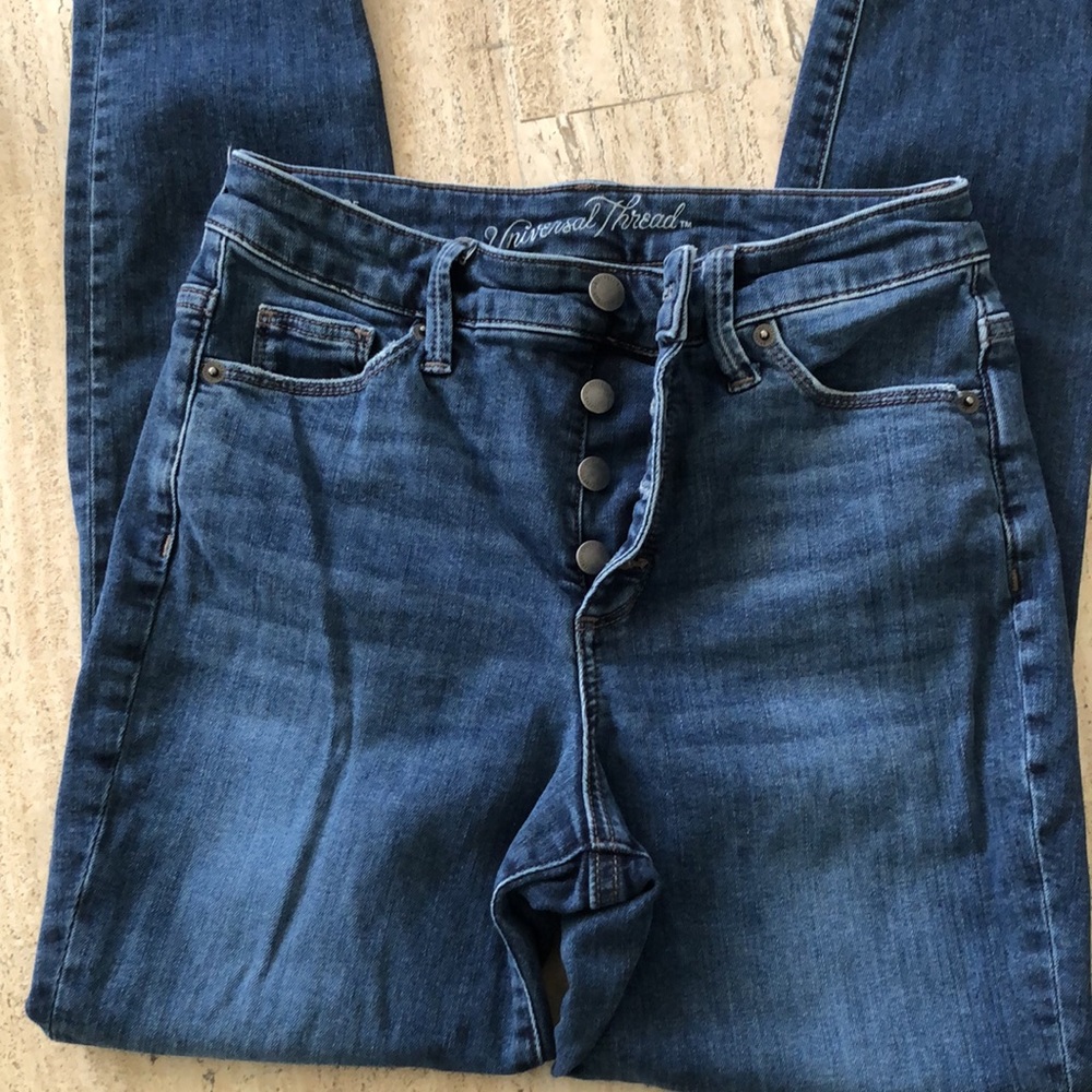 Jeans - Picture 3 of 4